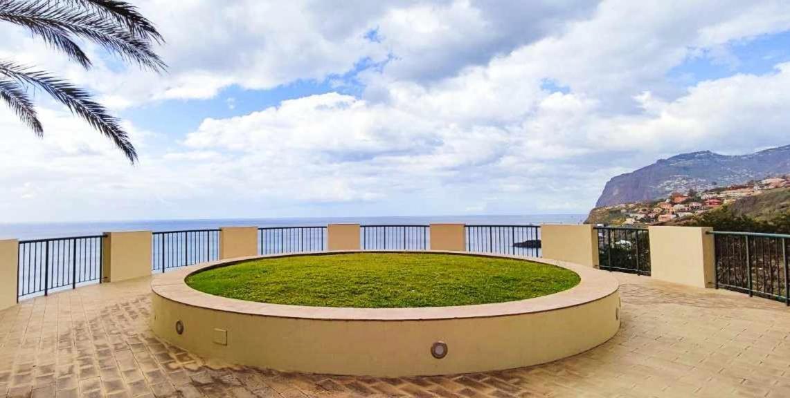 Apartment Luxury Sea View